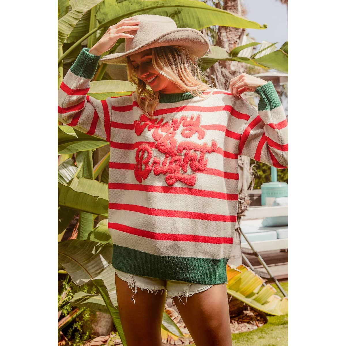 CHRISTMAS THEME STRIPE KNIT TOP: IVORY/RED