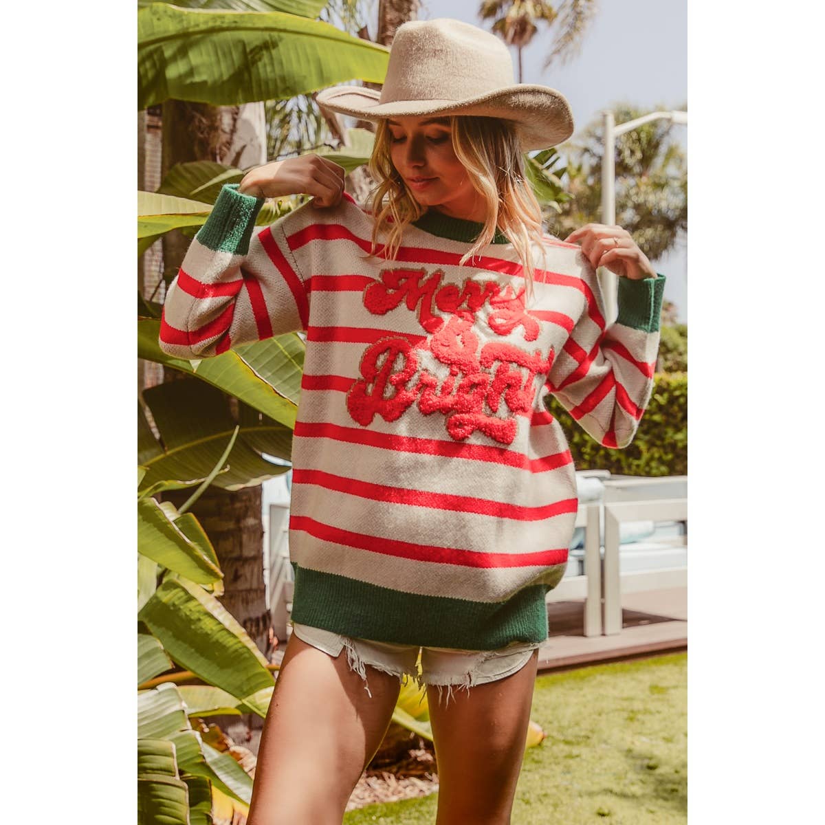 CHRISTMAS THEME STRIPE KNIT TOP: IVORY/RED