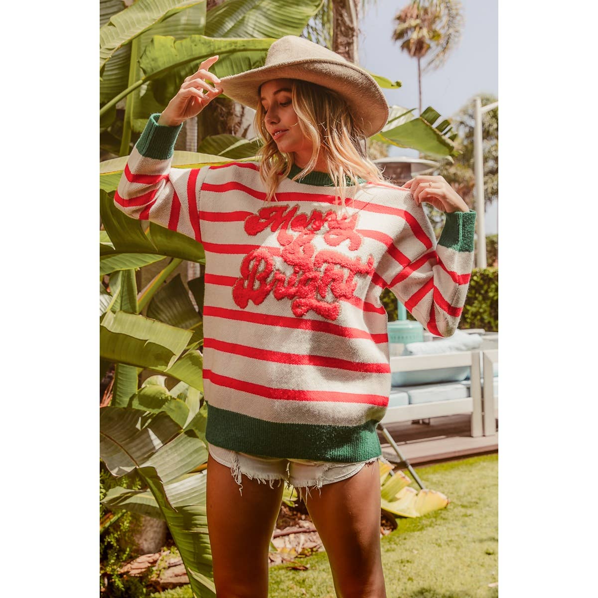 CHRISTMAS THEME STRIPE KNIT TOP: IVORY/RED